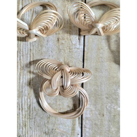 Vtg Wicker Butterfly Napkin Rings Set of 8 Spring Table (j) - Picture 2 of 6